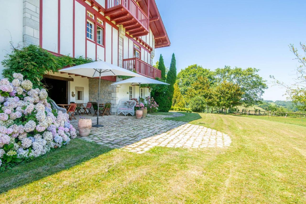 Chambres D'Hotes Irazabala Espelette Exteriör bild